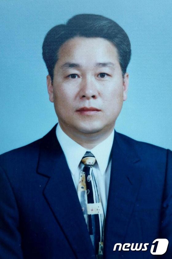 본문 이미지 - 강원대학교 삼척캠퍼스 정영진 교수. (사진제공=강원대학교 삼척캠퍼스) 2014.10.14/뉴스1 ⓒ News1 서근영 기자