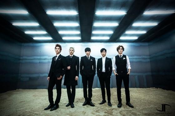 본문 이미지 - 엠블랙  ⓒ 제이튠캠프