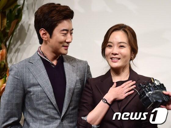 본문 이미지 - 가오쯔치(왼쪽)와 채림 / 뉴스1 DB ⓒ News1 권현진 기자