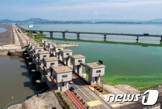 본문 이미지 - 삽교호 방조제 담수호ⓒ News1