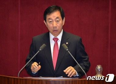 본문 이미지 - 김성태 새누리당 의원.ⓒ News1 박세연 기자