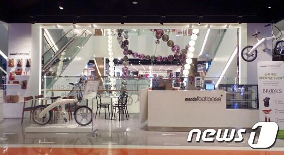 본문 이미지 - 만도풋루스 수원 롯데백화점 매장ⓒ News1