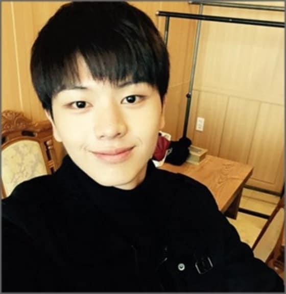 본문 이미지 - 육성재 트위터 ⓒ News1