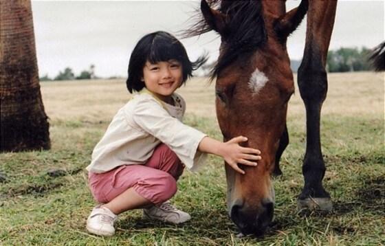 본문 이미지 - 2006년 개봉 영화 '각설탕'에 출연한 김유정.