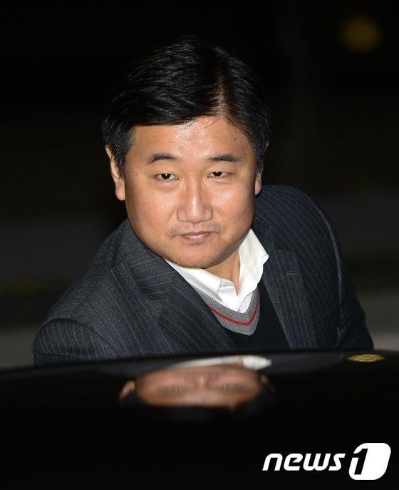 본문 이미지 - "정윤회씨 국정개입 의혹" 청와대 문건을 작성·유출한 것으로 지목된 박관천 경정. /뉴스1 ⓒ News1 송은석 기자