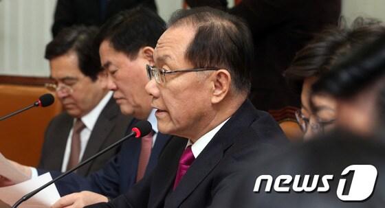 본문 이미지 - 황우여 새누리당 대표. 2014.2.27/뉴스1 © News1 허경 기자