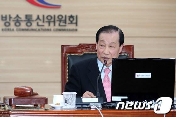 본문 이미지 - 이경재 방송통신위원회 위원장/뉴스1 © News1   한재호 기자