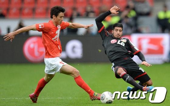 본문 이미지 - 마인츠05의 구자철. © AFP=News1