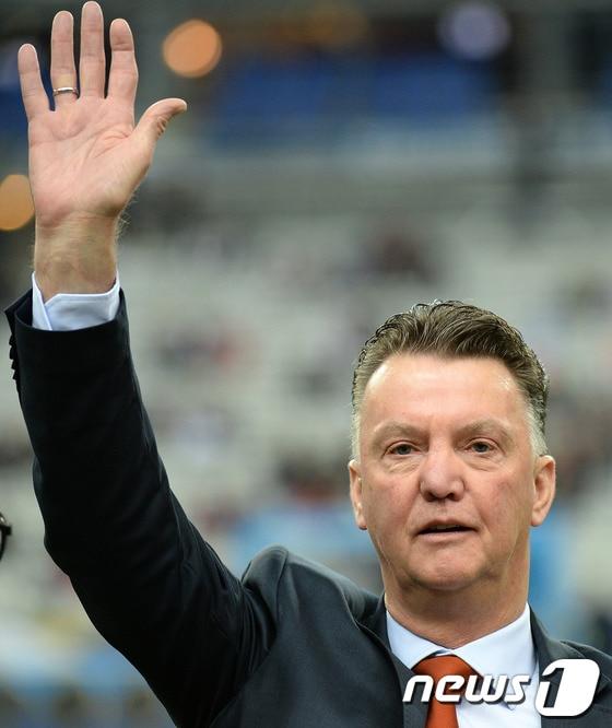 본문 이미지 - 맨체스터 유나이티드의 새 감독으로 임명된 루이스 판 할&#40;63&#41;. © AFP=News1 