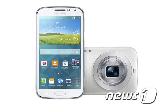 본문 이미지 - 카메라 기능이 특화된 새로운 프리미엄 스마트폰 라인업인 갤럭시 K.(삼성전자 제공)© News1 