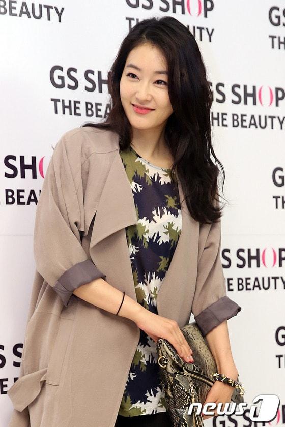 본문 이미지 - 배우 박진희 ⓒ News1