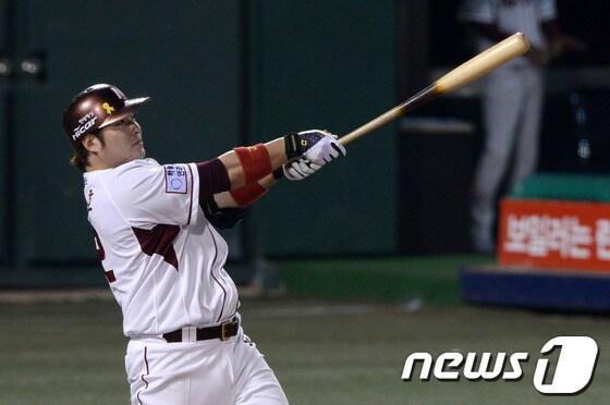 본문 이미지 - 넥센 히어로즈 박병호. 2014.5.20/뉴스1 © News1 이동원 기자