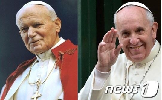 본문 이미지 - 2000년 방북을 추진했다 무산됐던 교황 요한바오로 2세(왼쪽)와 8월 방한하는 프란치스코 교황.© News1 