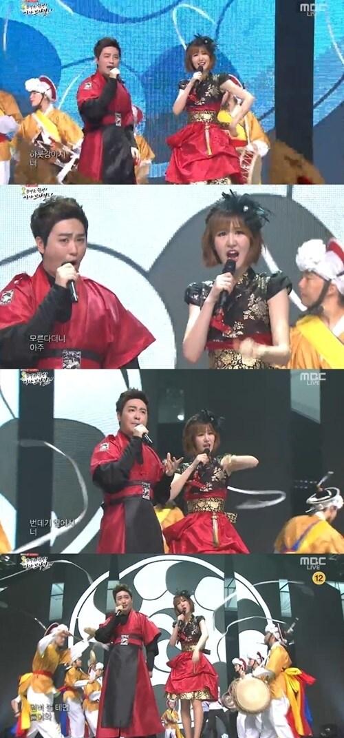 본문 이미지 - 트로트 가수 박현빈과 신예 윤수현이 28일 오후 방송된 MBC '2014 월드컵 응원쇼'에 출연해 '한판 붙자' 무대를 선보였다. © MBC '2014 월드컵 응원쇼' 방송 캡처 