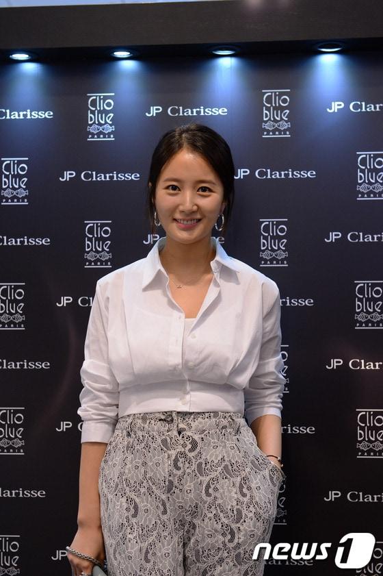 본문 이미지 - 배우 임정은이 결혼식을 올렸다. © News1  