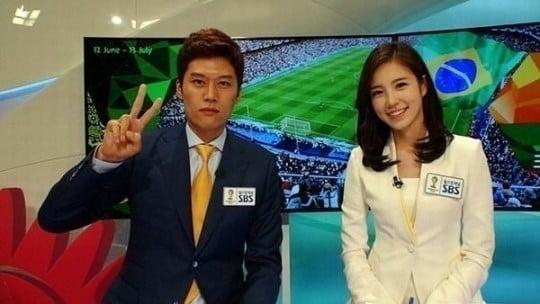 본문 이미지 - 브라질 월드컵 개막식 중계를 맡았던 장예원 SBS 아나운서(오른쪽)가 화제다. © SBS   