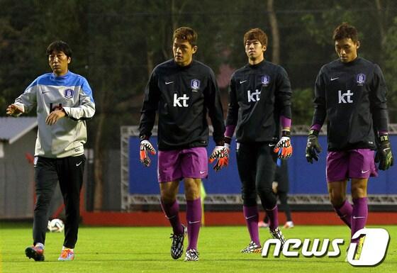 본문 이미지 - 한국 대표팀은 18일(한국시간) 쿠이아바 아레나 판타나우 스타디움에서 러시아와 첫 경기를 치른다. © News1   