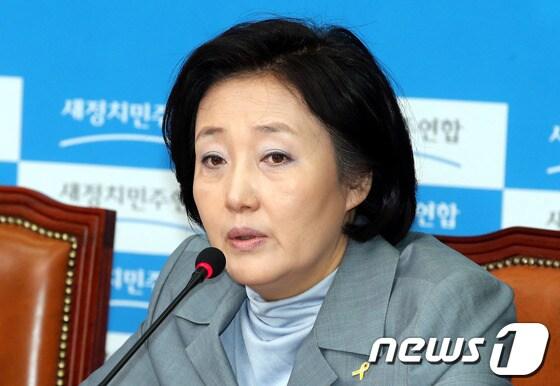 본문 이미지 - 박영선 새정치민주연합 원내대표.2014.6.16/뉴스1 © News1   이광호 기자