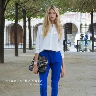 본문 이미지 - '스튜디오보니' 글램 블라우스(사진제공=GS샵)© News1  