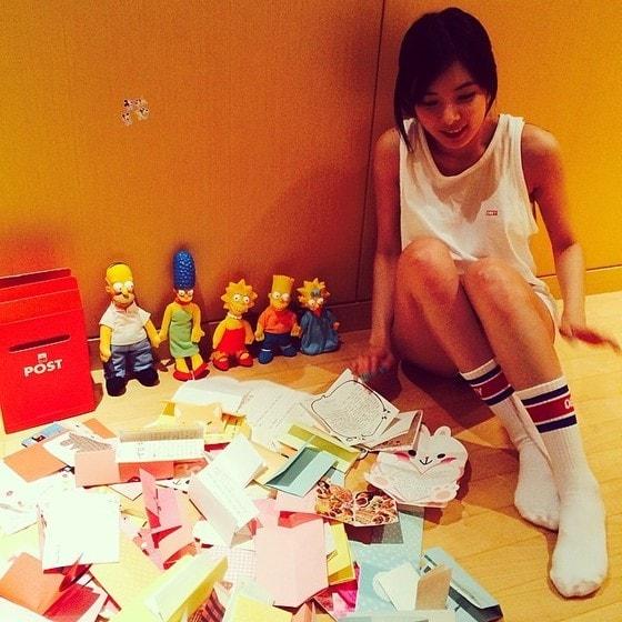 본문 이미지 - 현아가 생일 선물 인증샷을 공개했다. © 현아 인스타그램 