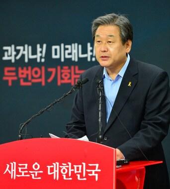 본문 이미지 - 새누리당 5선 중진인 김무성 의원이 8일 오후 서울 여의도 당사에서 다음 달 14일 열리는 전당대회 당대표 경선 출마를 공식 선언하고 있다. 2014.6.8/뉴스1 © News1 송은석 기자