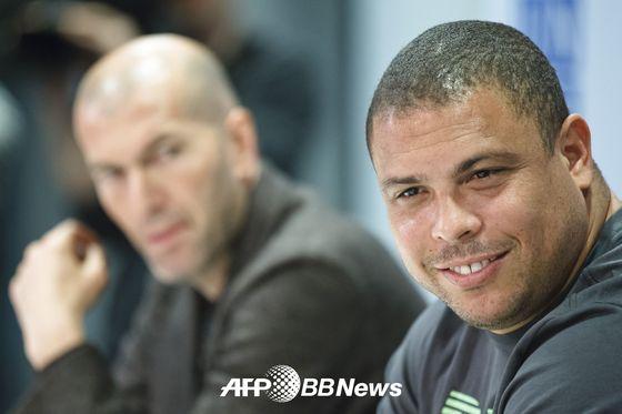 본문 이미지 - 전 브라질 국가대표 호나우두. © AFP BBNews=News1 