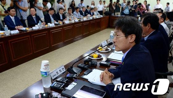 본문 이미지 - 조희연 서울시교육감이 14일 오후 서울교육청에서 열린 자율형 사립고 교장들과의 간담회에서 인사말을 하고 있다. / 뉴스1 © News1 박정호 기자