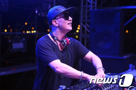 본문 이미지 - 평창 조직위가 보광 테스트이벤트의 음악감독으로 구준엽을 선임했다. / 뉴스1  ⓒ News1