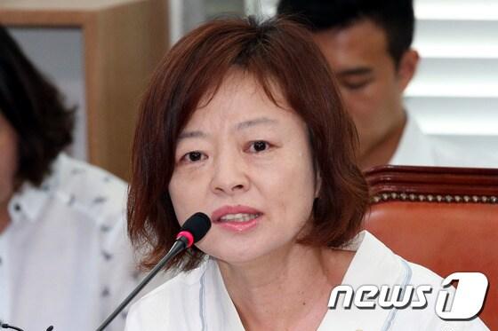 본문 이미지 - 진선미 새정치민주연합 의원. 2014.8.22/뉴스1 ⓒ News1 이광호 기자