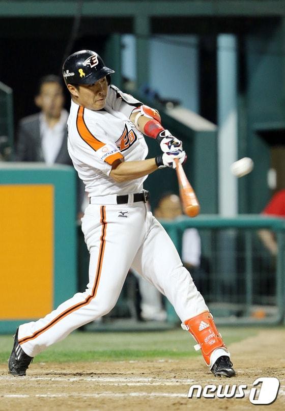 본문 이미지 - 한화 이글스 정근우(33). (뉴스1 자료사진) ⓒ News1