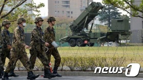 본문 이미지 - 일본 자위대 대원들 ⓒAFP=News1