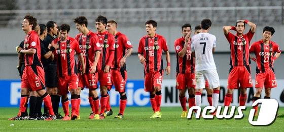 본문 이미지 - 일본 프로축구 감바 오사카가 일왕배 우승을 차지하면서 2015 ACL 조편성이 확정됐다. FC서울은 가시마 앤틀러스와 한 조에 속할 가능성이 높아졌다. ⓒ News1