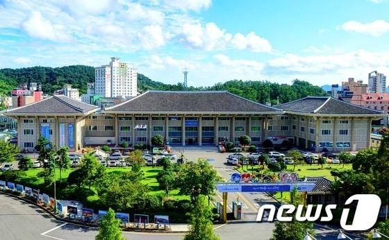 본문 이미지 - 여수시청 전경 ⓒ News1