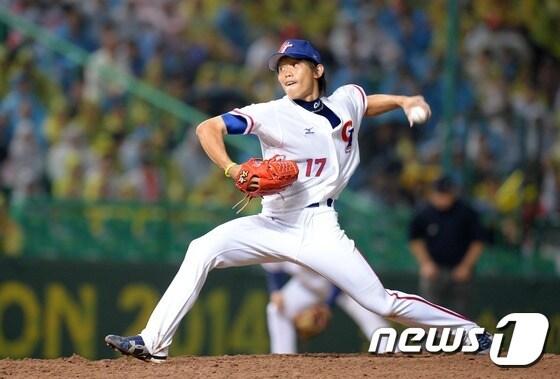 본문 이미지 - 대만 대표팀 천관위(지바 롯데 마린스)/뉴스1 DB ⓒ News1 이동원 기자