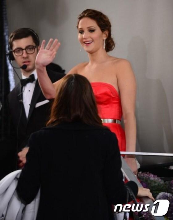 본문 이미지 - 해킹으로 인한 인터넷 사진 유출 피해자 중 1명인 여배우 제니퍼 로렌스. ⓒ AFP=뉴스1