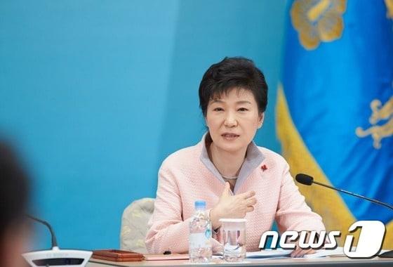 본문 이미지 - 박근혜 대통령(청와대) /뉴스1 ⓒ News1 이광호 기자