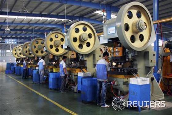 본문 이미지 - 중국 산둥성의 베어링 공장 ⓒ 로이터=뉴스1