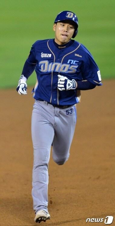 본문 이미지 - 삼성 라이온즈가 박석민의 보상선수로 NC 최재원을 지명했다. /뉴스1 ⓒ News1 손형주 기자