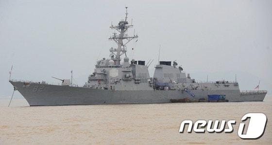본문 이미지 - 미국 해군 국축함 USS 라센 ⓒ AFP=뉴스1