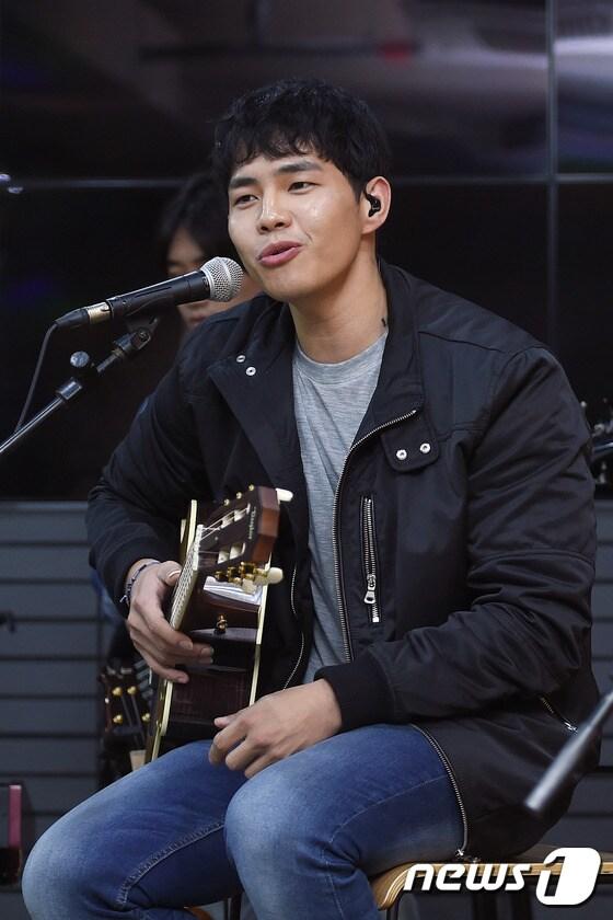 본문 이미지 - 가수 박원 ⓒ News1