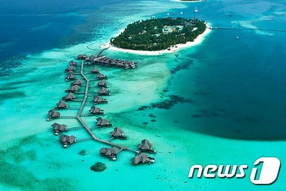 본문 이미지 - 콘래드 몰디브의 전경. 사진 제공/ 허니문 리조트 ⓒ News1