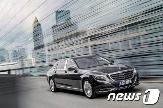 본문 이미지 - 메르세데스-마이바흐 S500 4매틱ⓒ News1