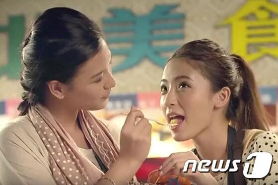 본문 이미지 - 제15회 '마카오 푸드 페스티벌'이 오는 29일까지 마카오 타워 앞 광장에서 진행된다. 사진 출처/ 마카오 관광청 ⓒ News1