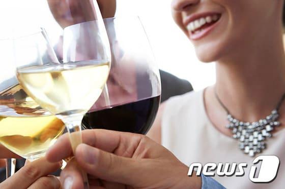 본문 이미지 - 웨스틴조선호텔은 식음 혜택을 강화한 '멜팅 하트' 패키지를 선보인다. 사진 제공/ 서울 웨스틴조선호텔 ⓒ News1