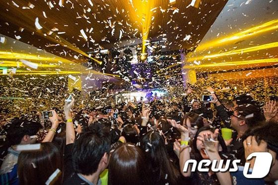 본문 이미지 - W 서울 워커힐은 자신의 휴가 스타일에 맞추어 선택할 수 있는 '스톱 더 클록' 을 선보인다. 사진 제공/ W 서울 워커힐 ⓒ News1