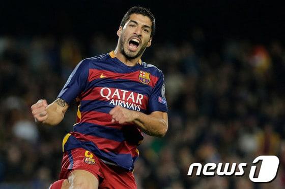 본문 이미지 - 바르셀로나의 루이스 수아레스 해트트릭을 기록하면서 팀의 대승을 견인했다. ⓒ AFP=News1