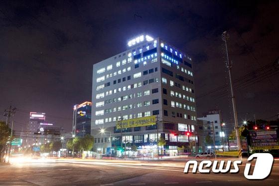 본문 이미지 - 지난해 10월 광주시 서구 광천동에 9개 진료과와 검진센터 등을 갖춘 중·소형급 규모로 문을 연 선한병원 전경.(선한병원 제공)  ⓒ News1B