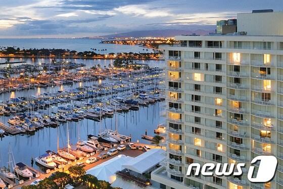 본문 이미지 - 더 모던 호놀룰루는 젊은 사람들의 감성에 맞춘 현대적인 아름다움을 가진 허니문 여행지이다. 사진 제공/ 허니문리조트 ⓒ News1travel