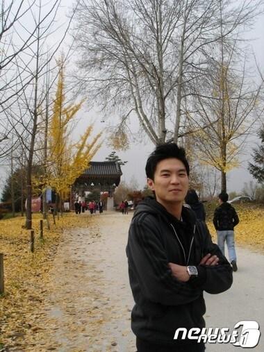 본문 이미지 - 고(故) 남윤철 교사. (남 교사 가족 제공) ⓒ News1