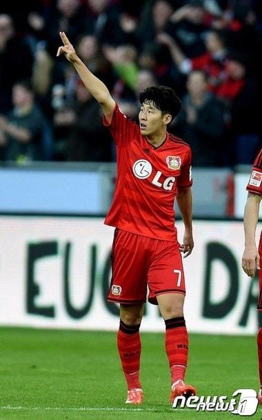 본문 이미지 - 레버쿠젠 손흥민. ⓒ AFP=News1